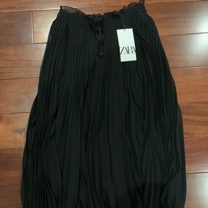 Zara midi pleated skirt